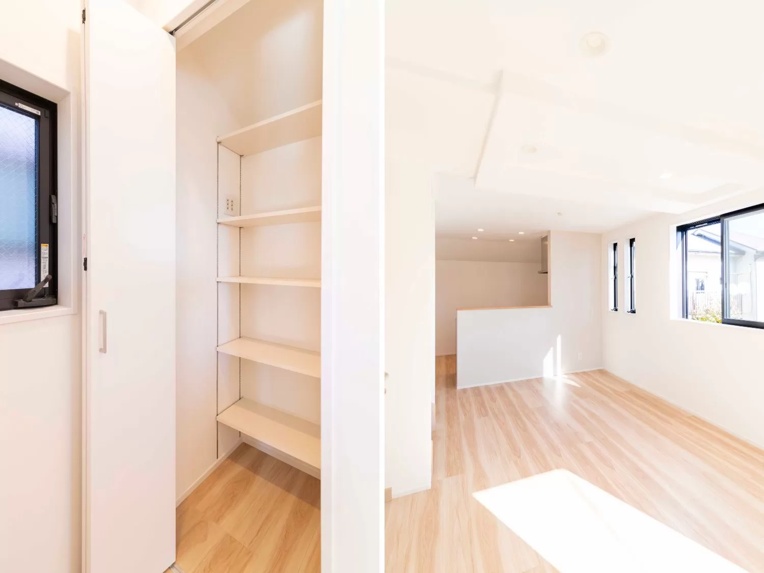 I-AREAシリーズ・施工例18（戸建住宅） - 開放感あふれるダイニングキッチン